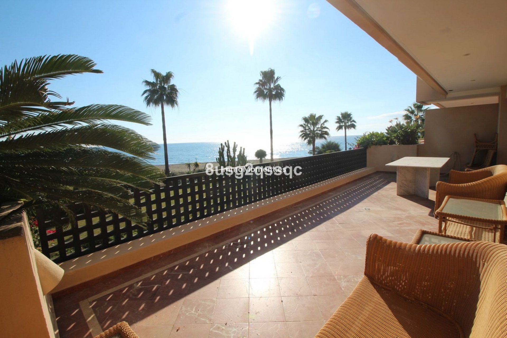 Resale - Apartment - Estepona - Costalita