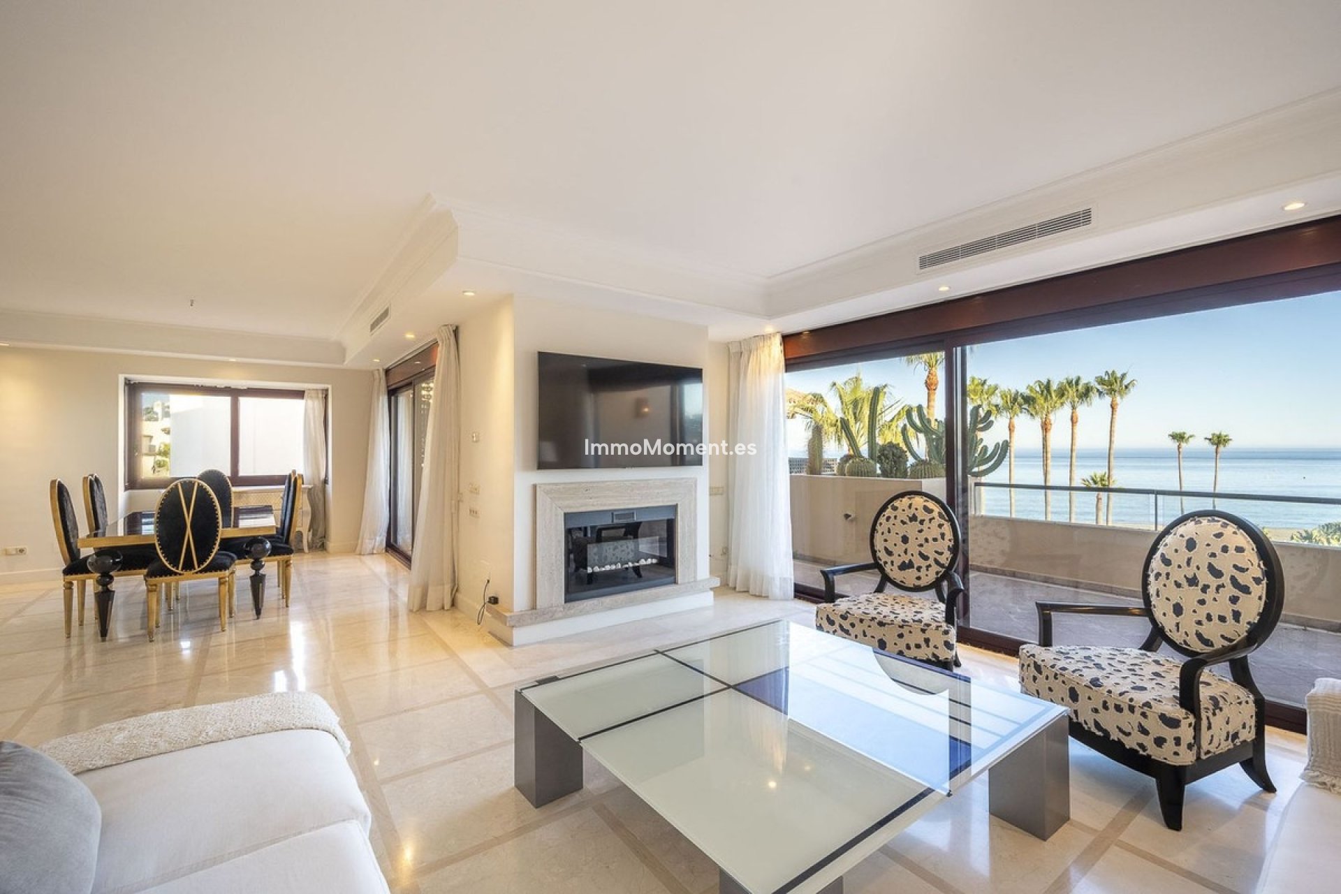 Resale - Apartment - Estepona - Costalita