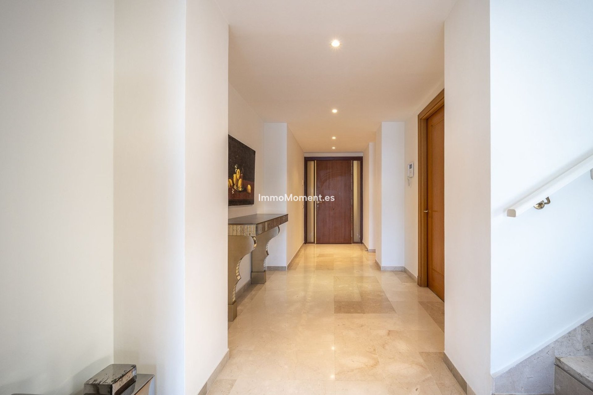 Resale - Apartment - Estepona - Costalita