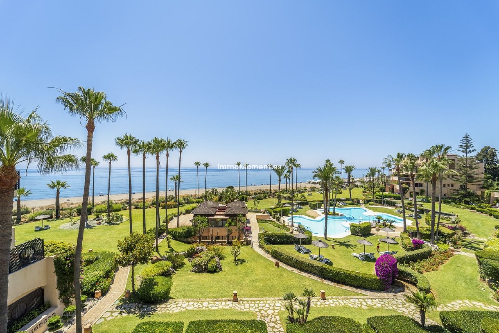 Resale - Apartment - Estepona - Costalita