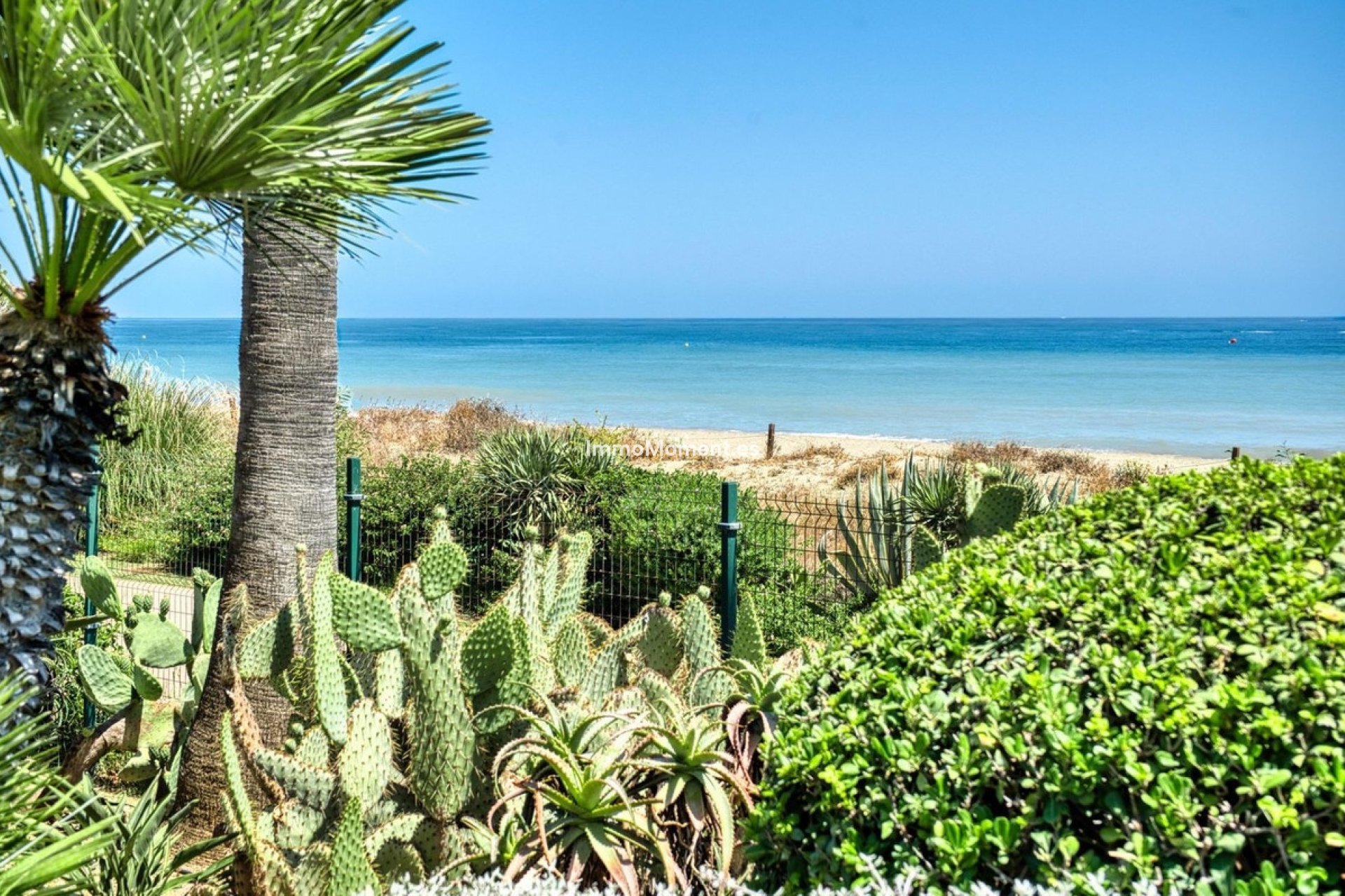 Resale - Apartment - Estepona - Costalita