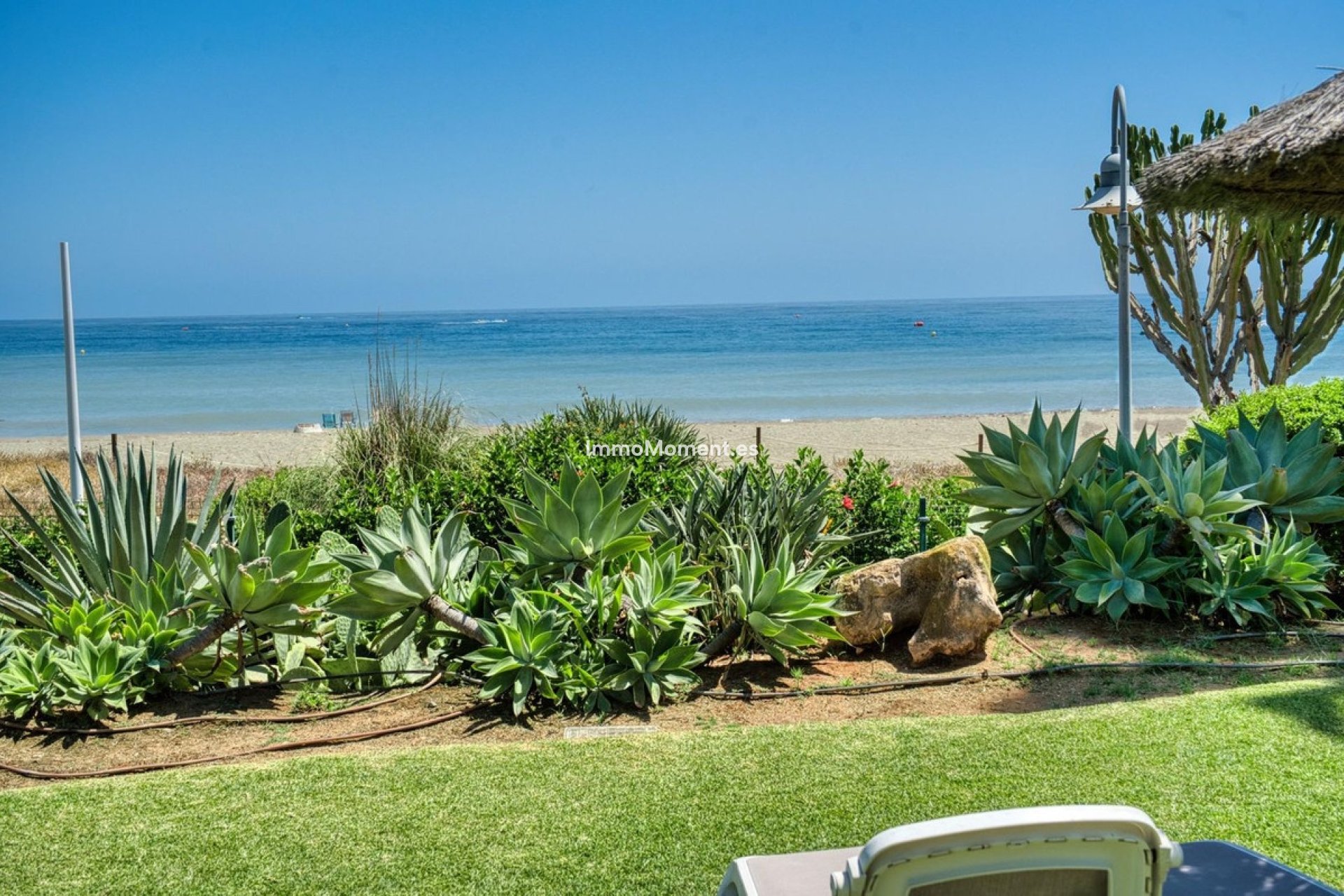 Resale - Apartment - Estepona - Costalita
