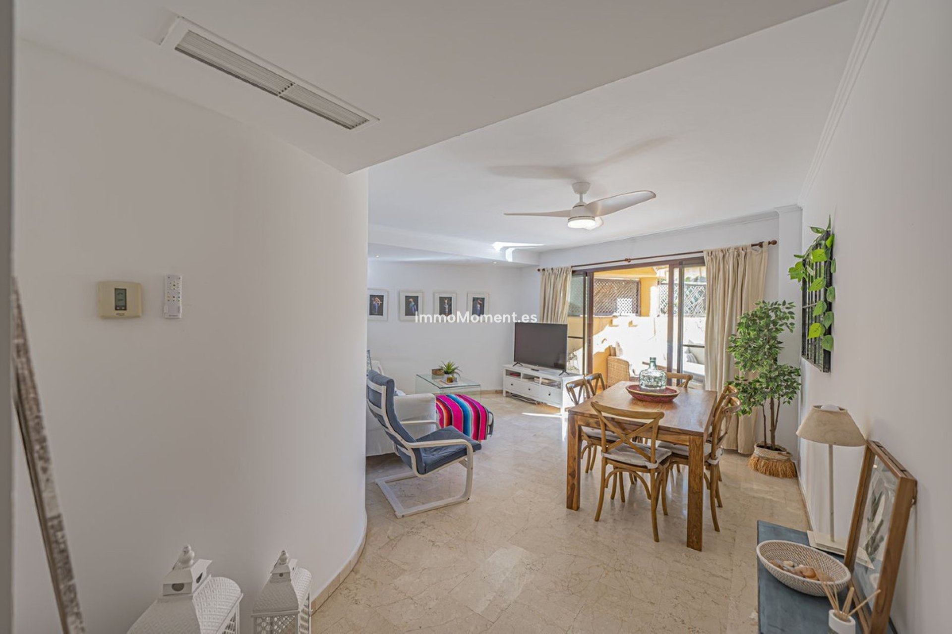 Resale - Apartment - Estepona - Costalita
