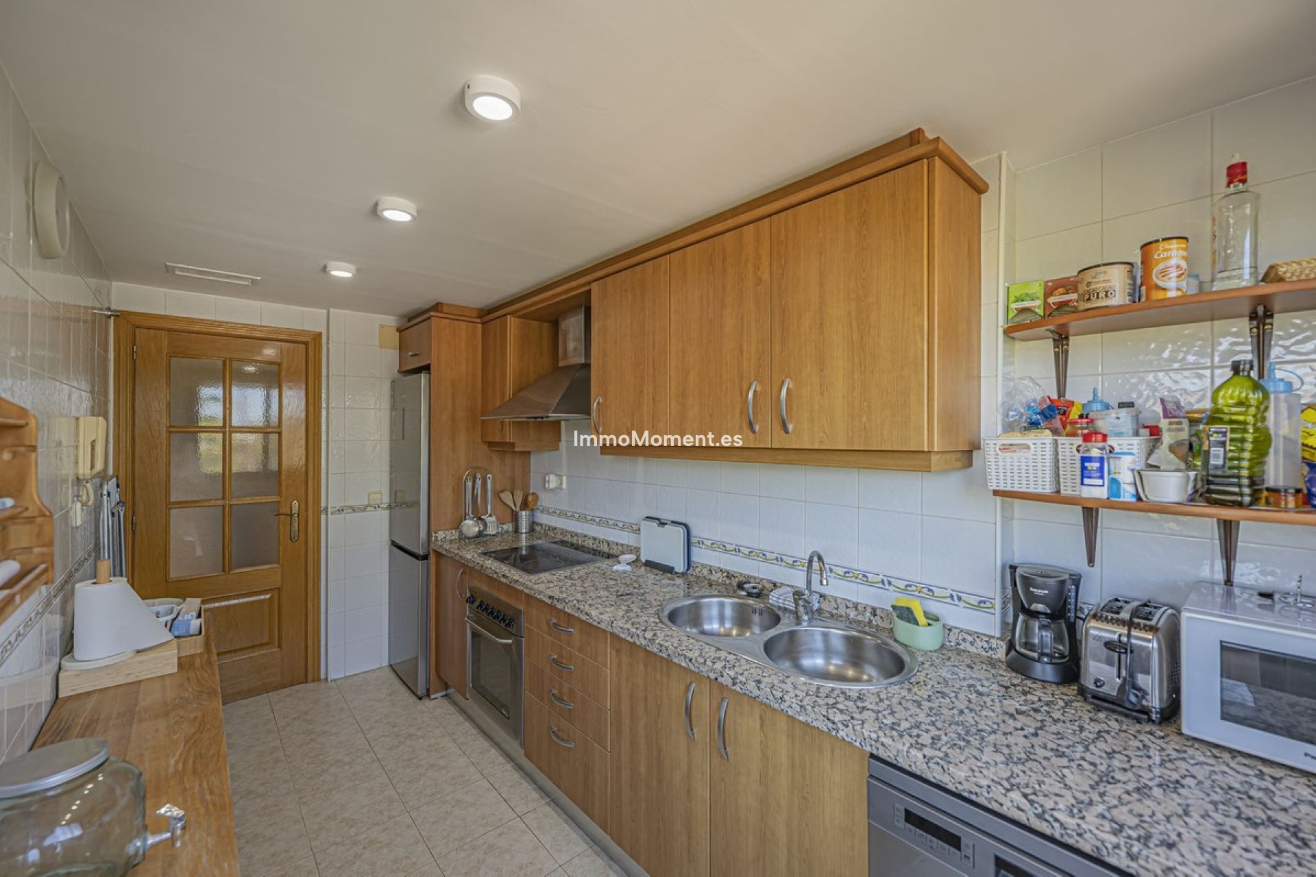 Resale - Apartment - Estepona - Costalita