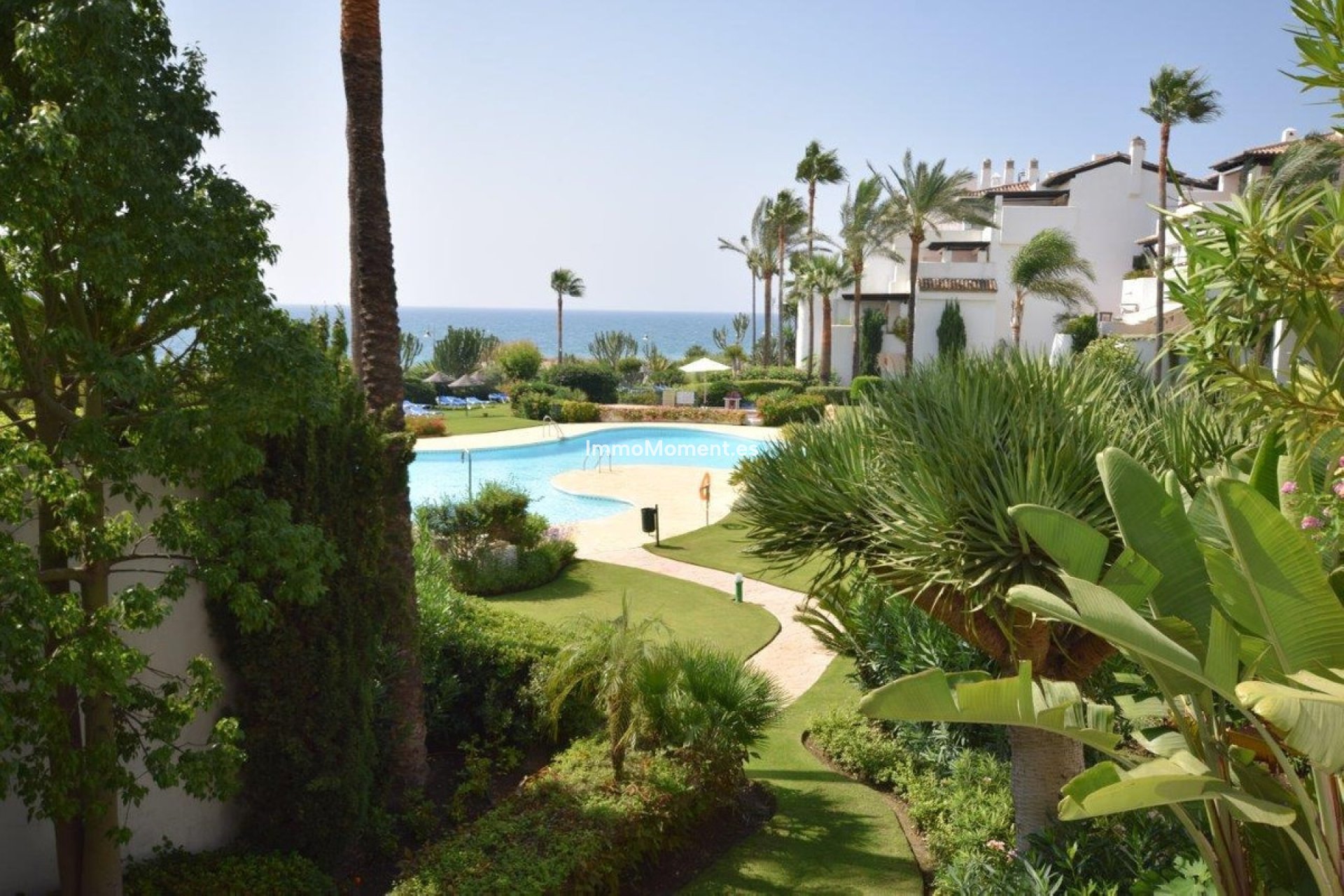 Resale - Apartment - Estepona - Costalita