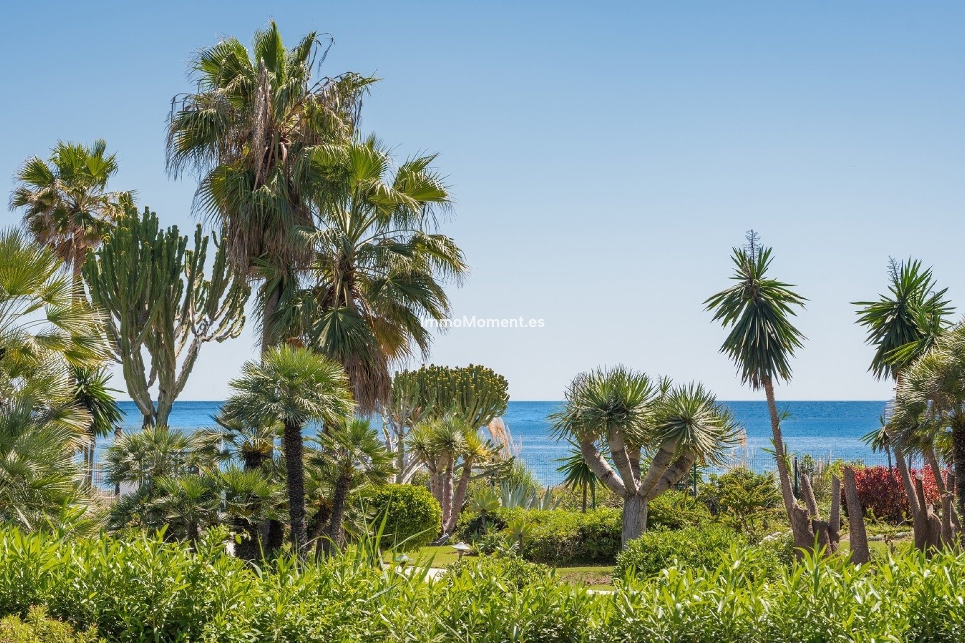 Resale - Apartment - Estepona - Costalita
