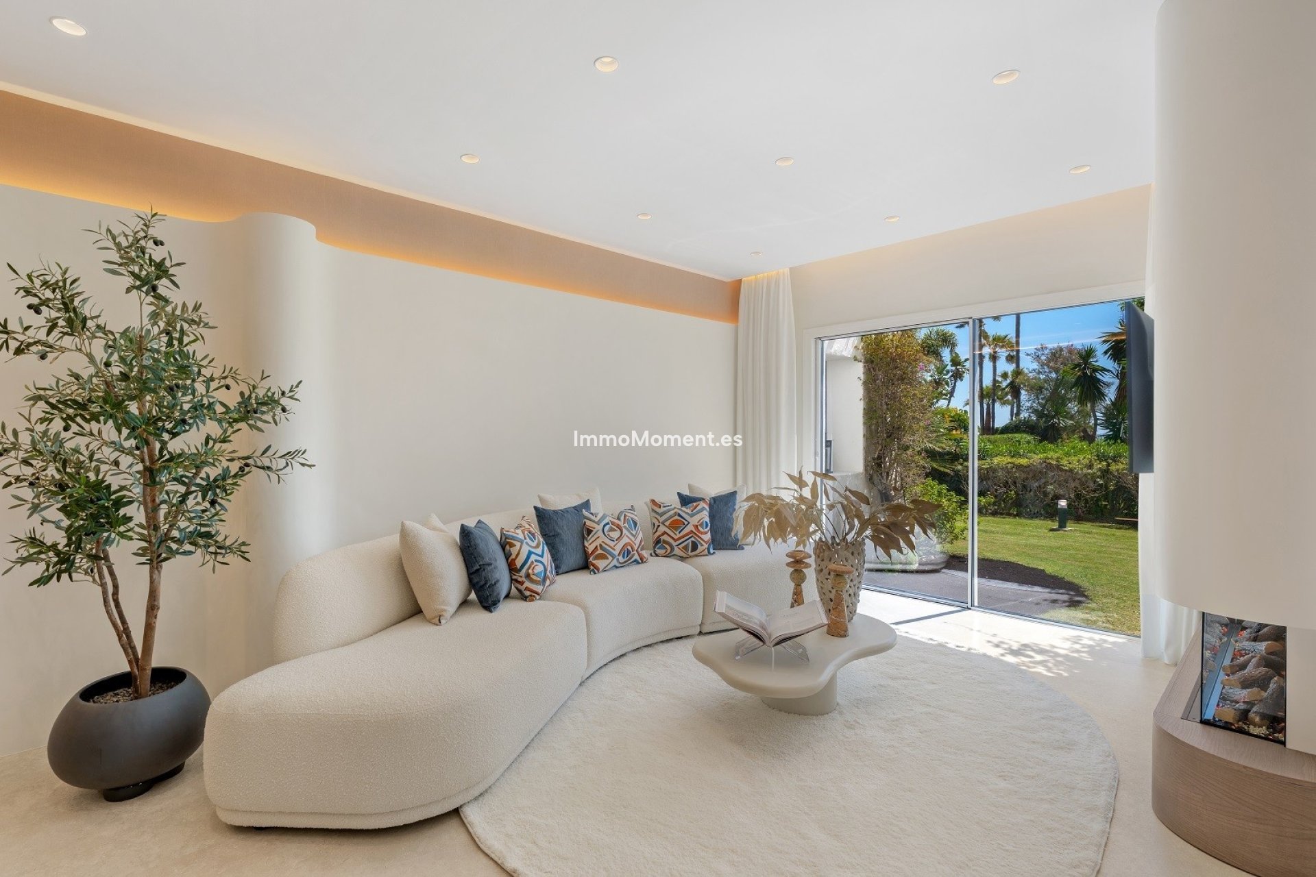 Resale - Apartment - Estepona - Costalita