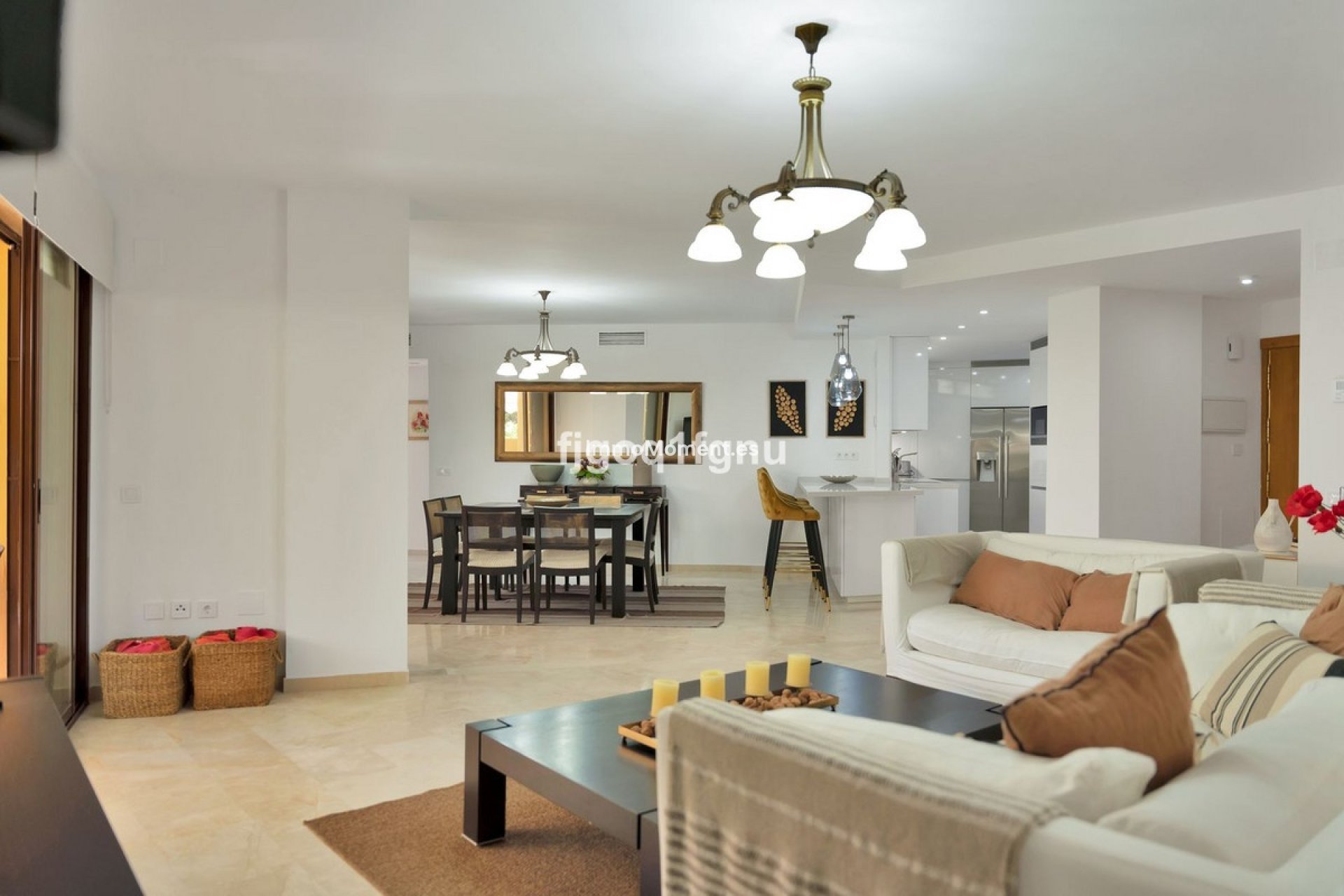 Resale - Apartment - Estepona - Costalita