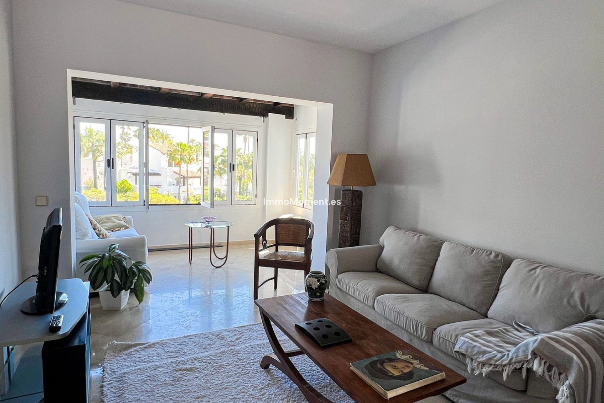 Resale - Apartment - Estepona - Costalita