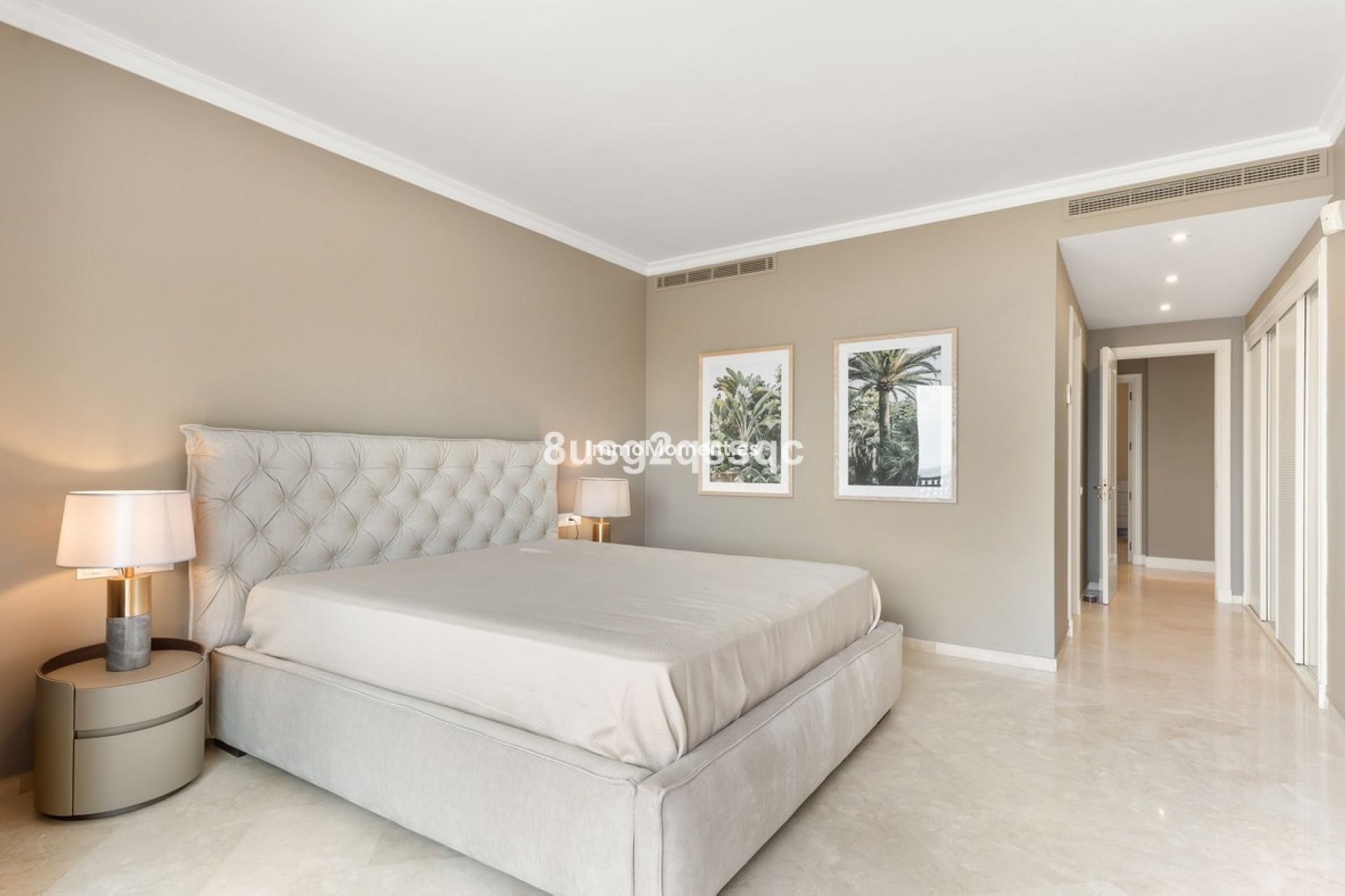 Resale - Apartment - Estepona - Costalita