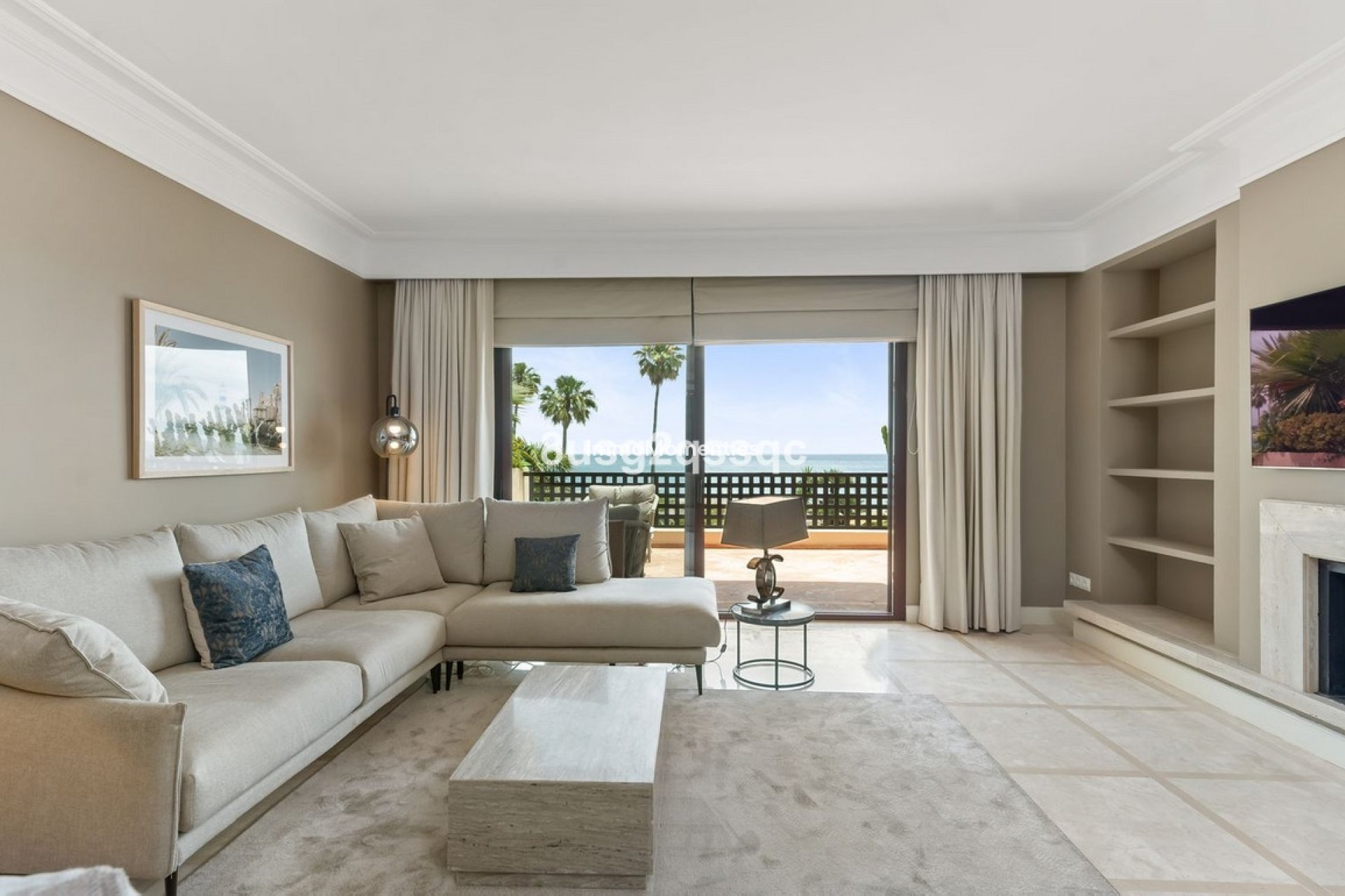 Resale - Apartment - Estepona - Costalita