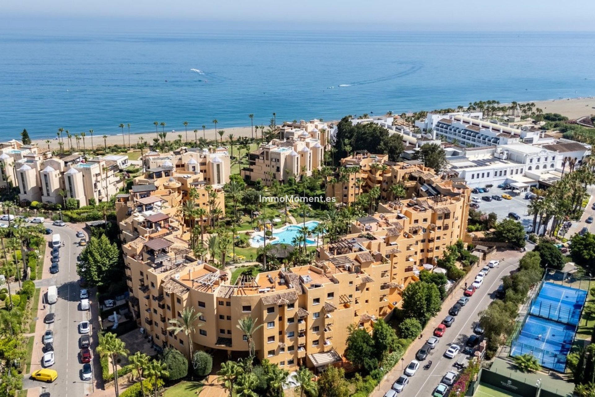 Resale - Apartment - Estepona - Costalita