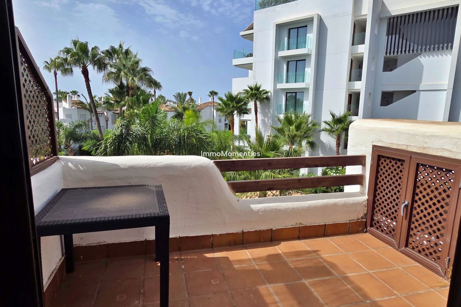 Resale - Apartment - Estepona - Costalita