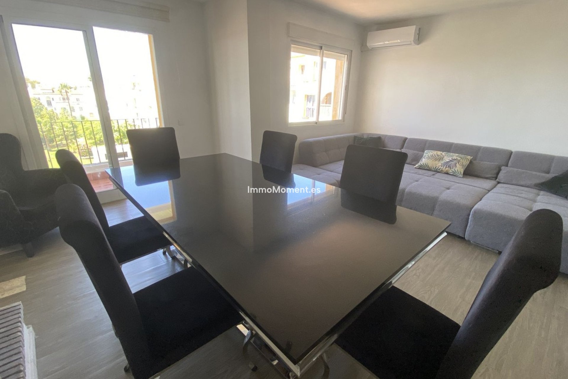 Resale - Apartment - Estepona - Diana Park