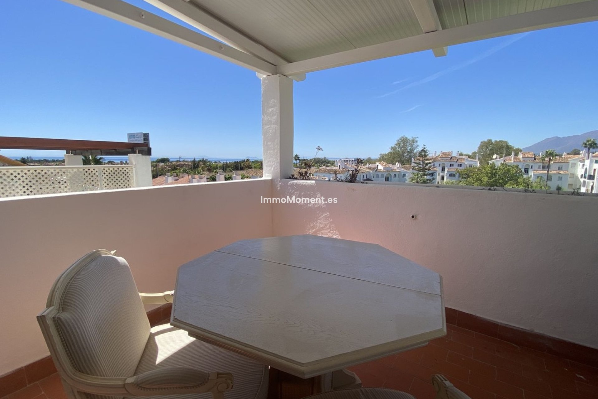 Resale - Apartment - Estepona - Diana Park