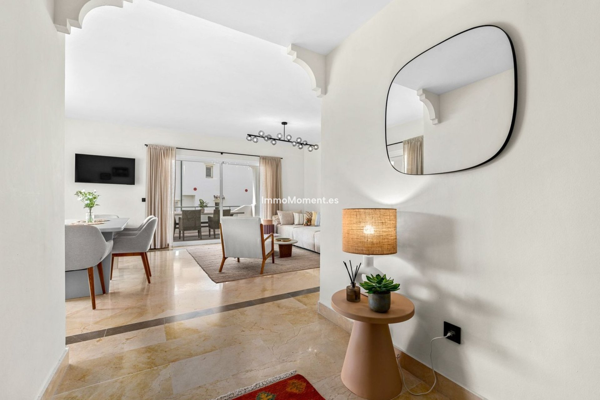 Resale - Apartment - Estepona - El Presidente