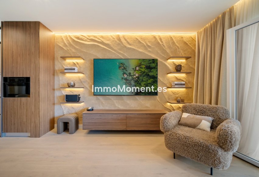 Resale - Apartment - Estepona - El Presidente