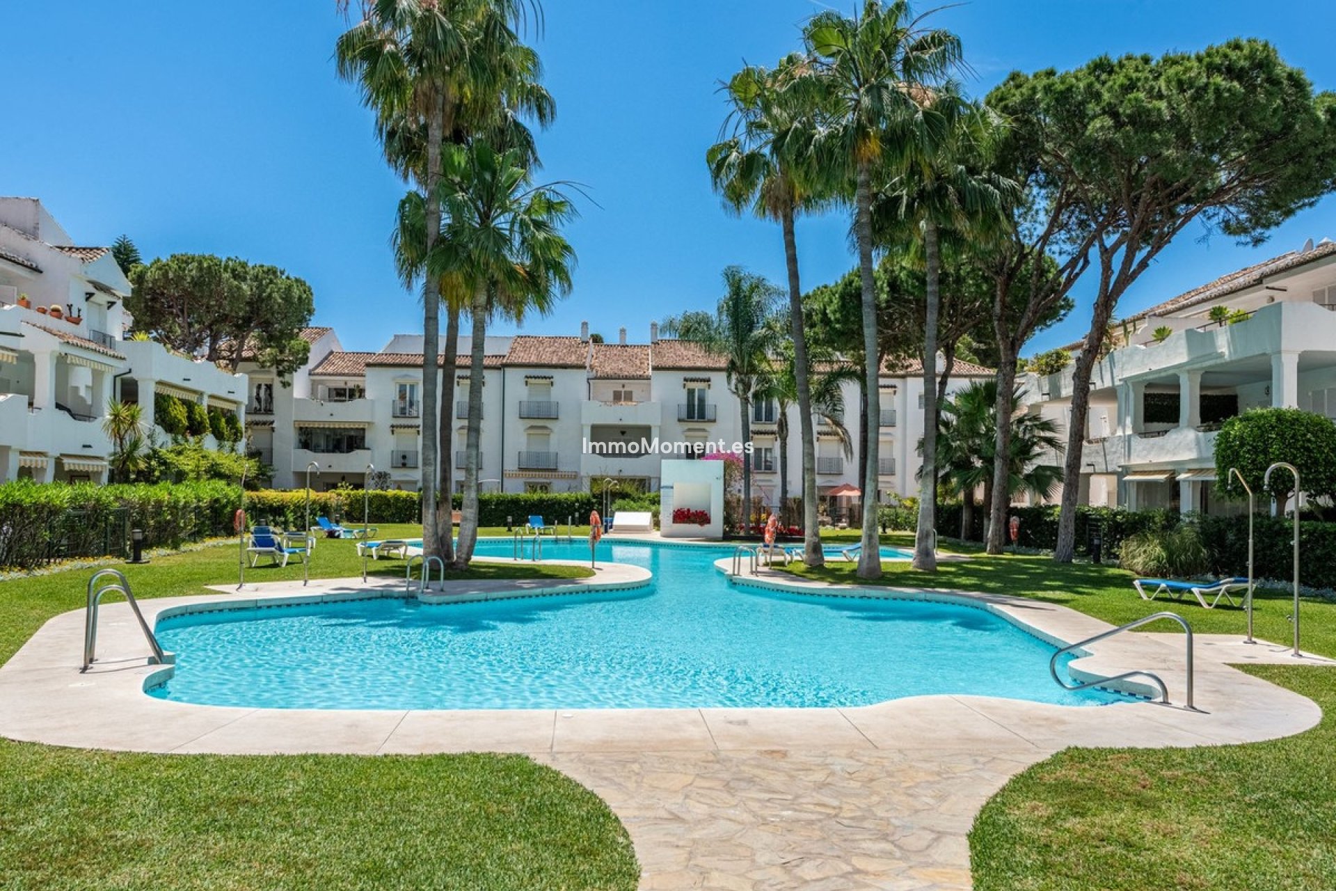 Resale - Apartment - Estepona - El Presidente
