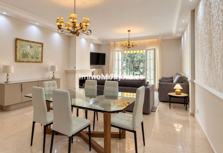 Resale - Apartment - Estepona - El Presidente