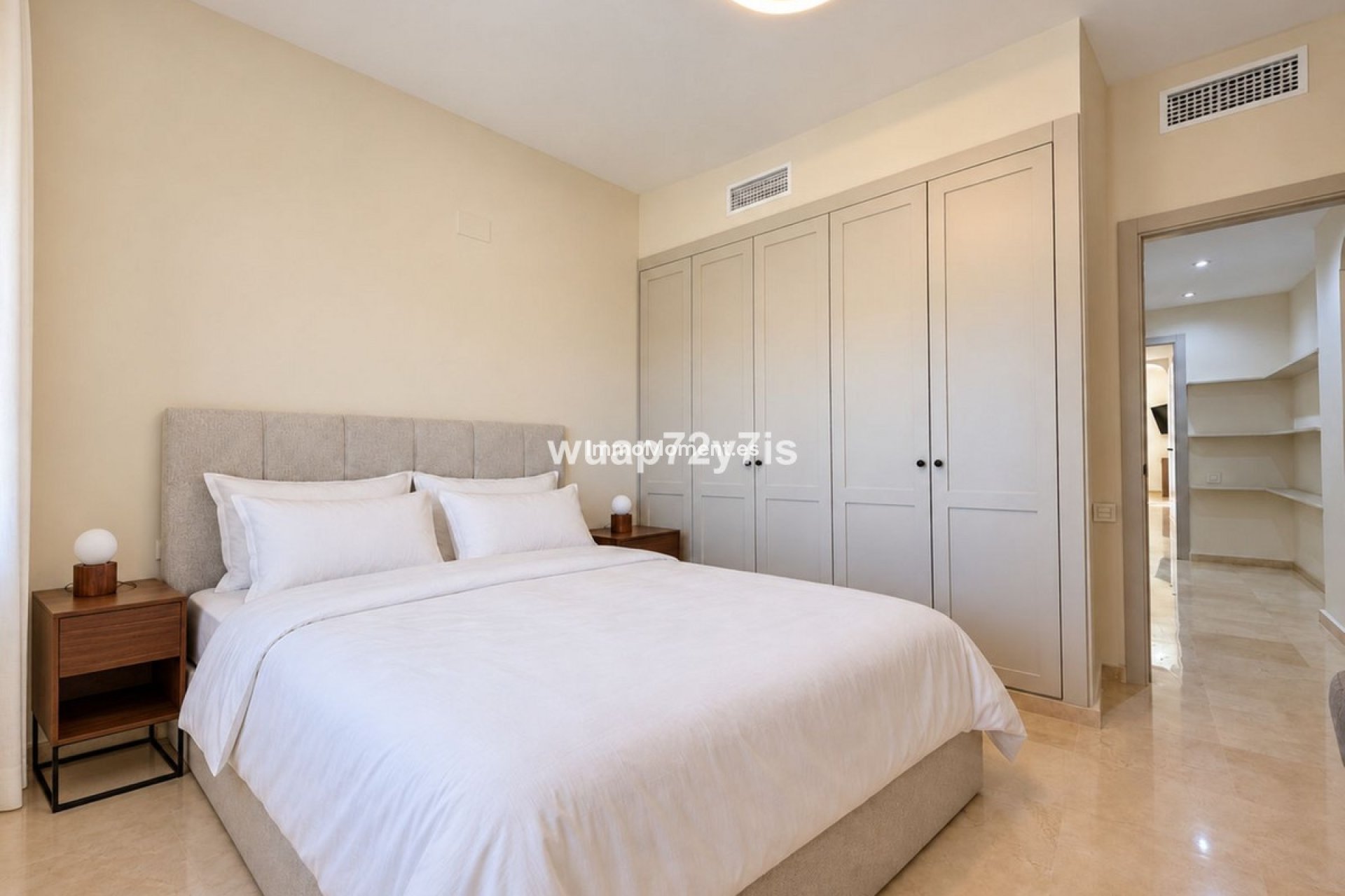 Resale - Apartment - Estepona - El Presidente