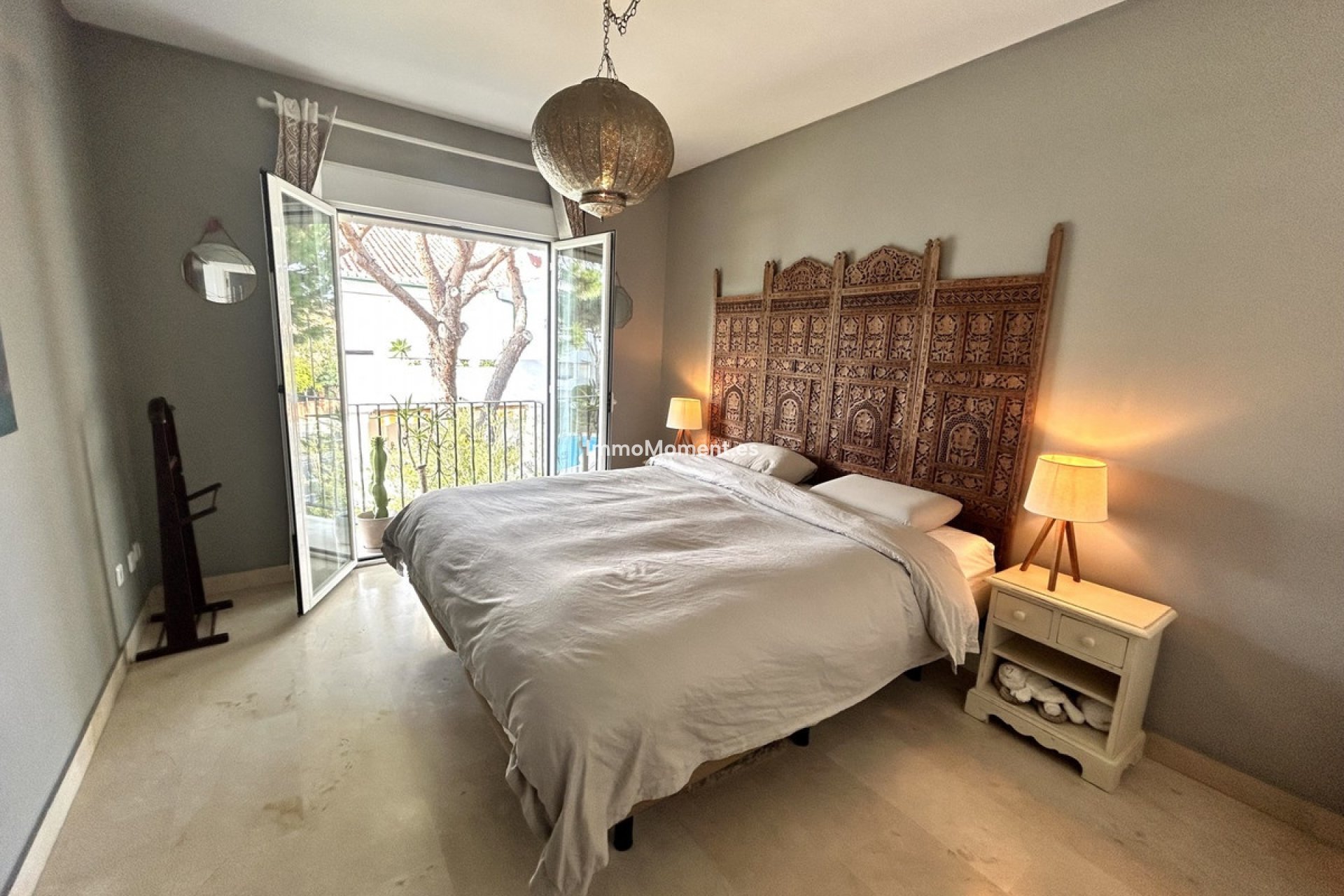 Resale - Apartment - Estepona - El Presidente