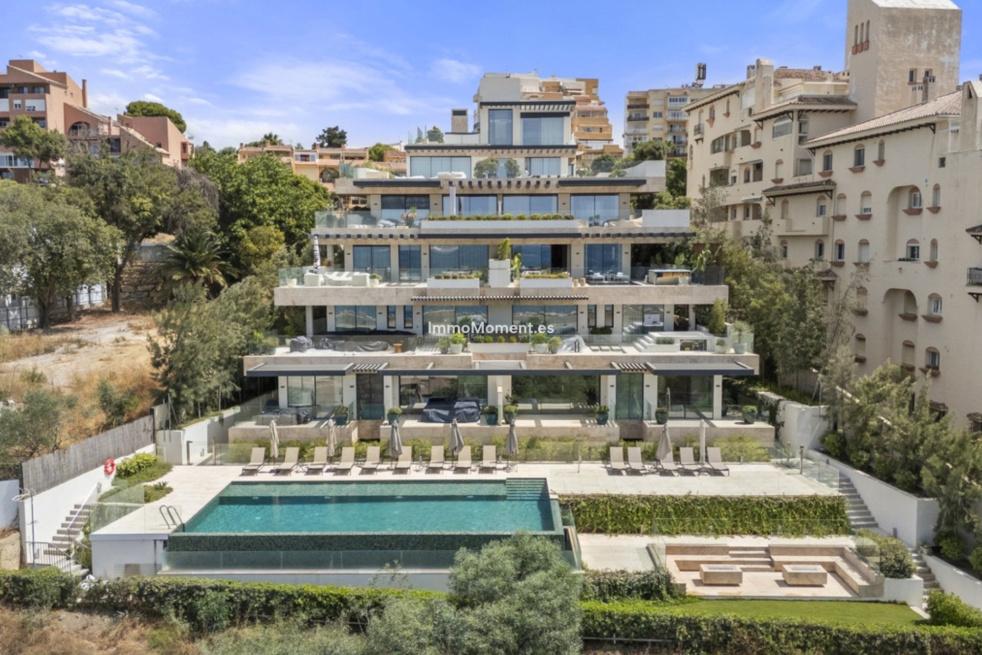 Resale - Apartment - Estepona - Estepona Centro