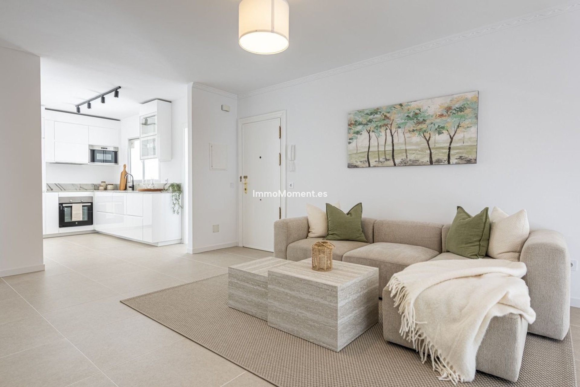 Resale - Apartment - Estepona - Estepona Centro
