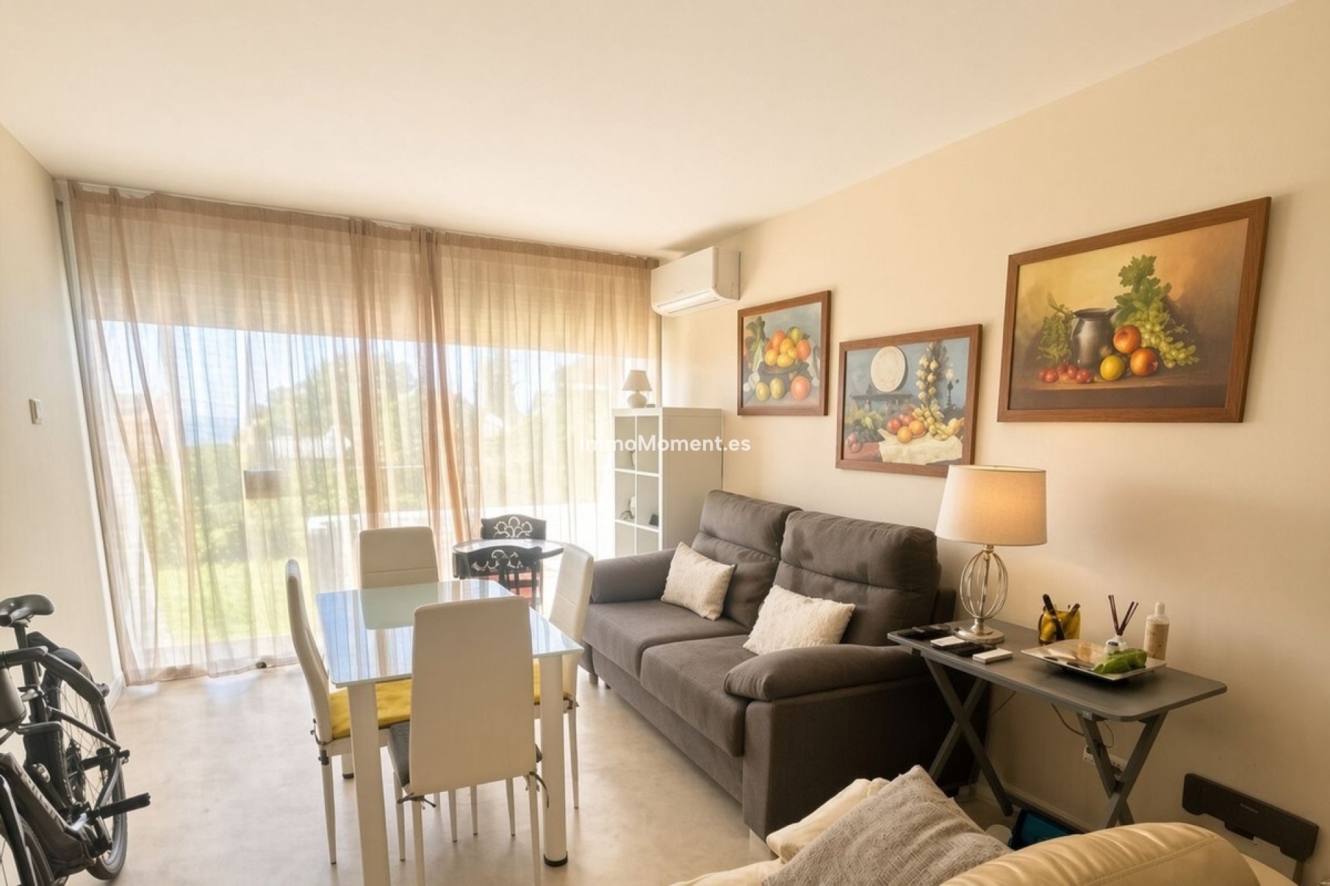 Resale - Apartment - Estepona - Estepona Centro