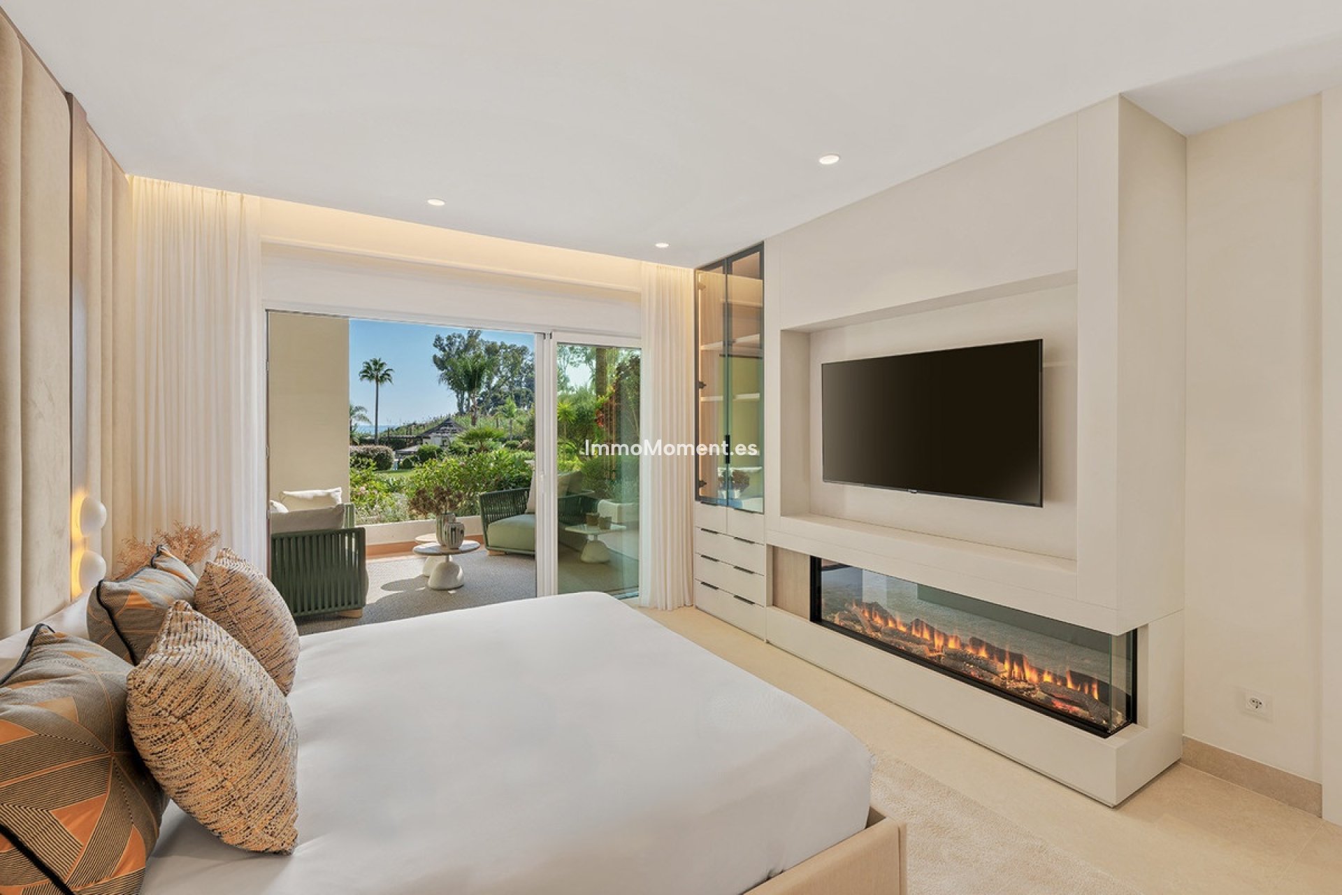 Resale - Apartment - Estepona - Estepona Centro