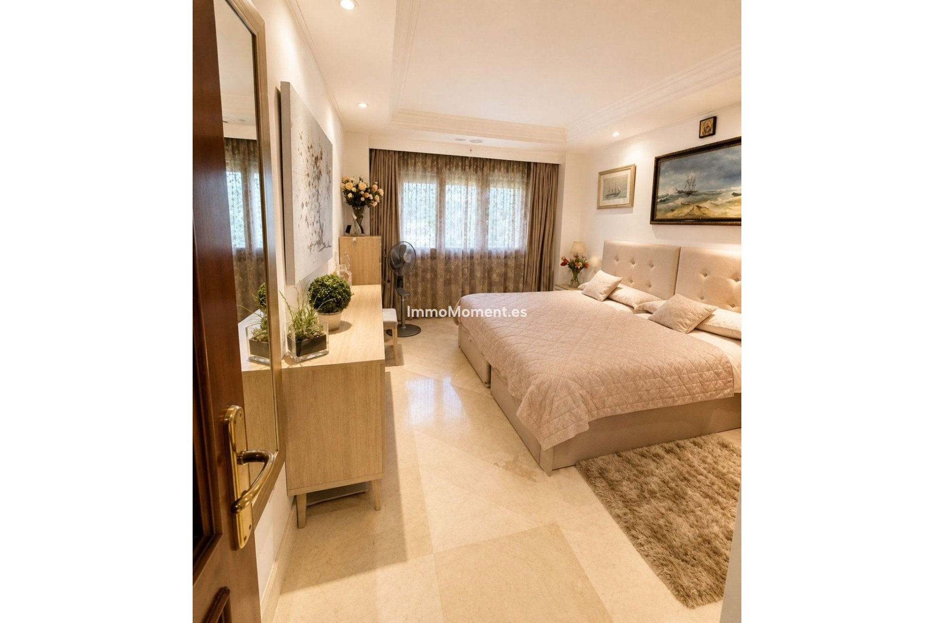 Resale - Apartment - Estepona - Estepona Centro
