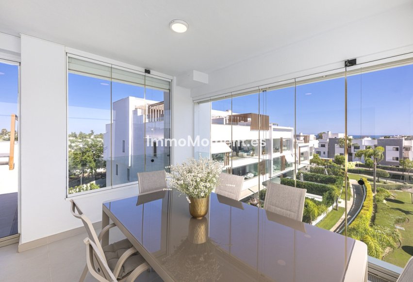 Resale - Apartment - Estepona - Estepona Centro