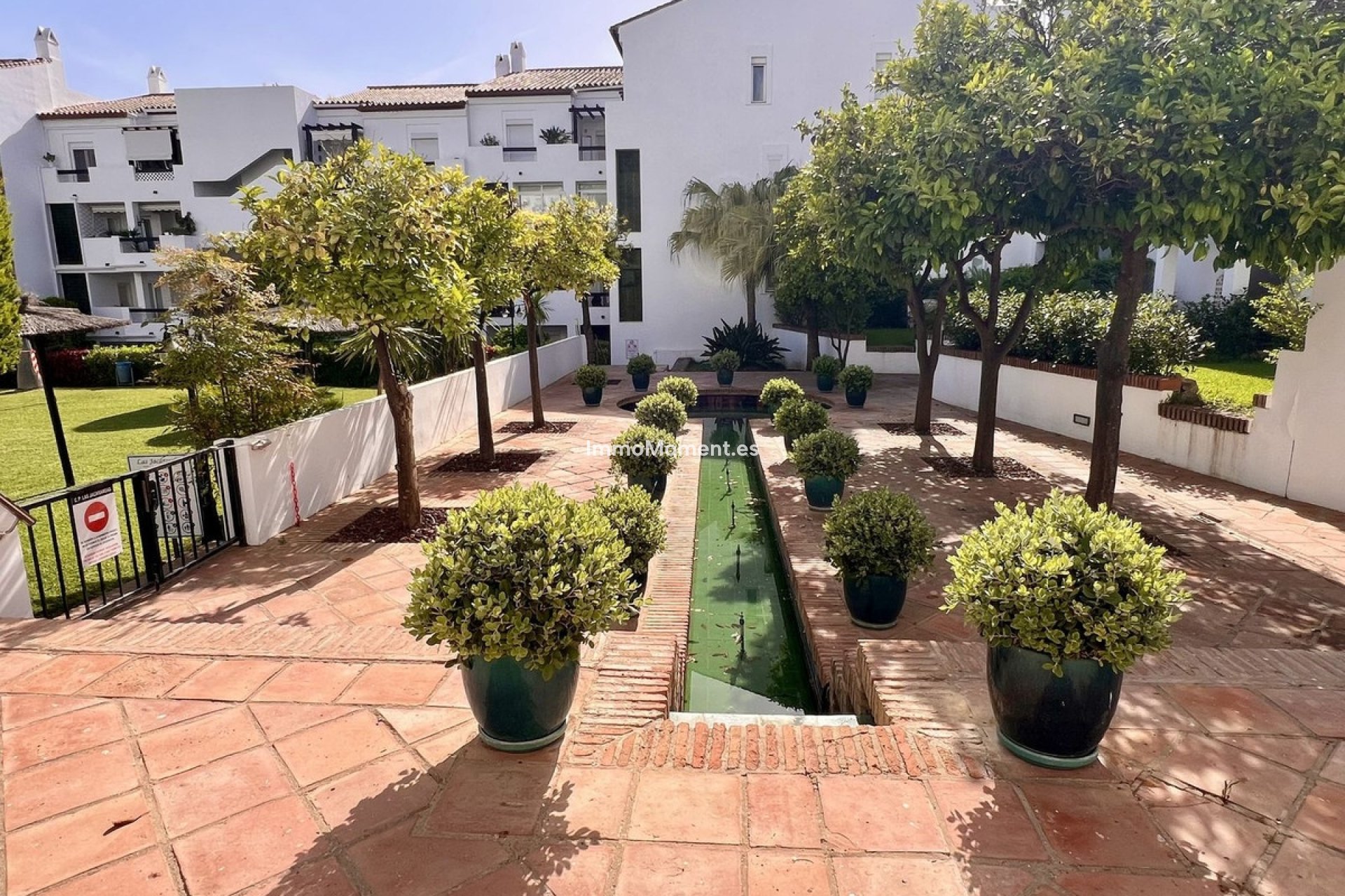 Resale - Apartment - Estepona - Estepona Centro
