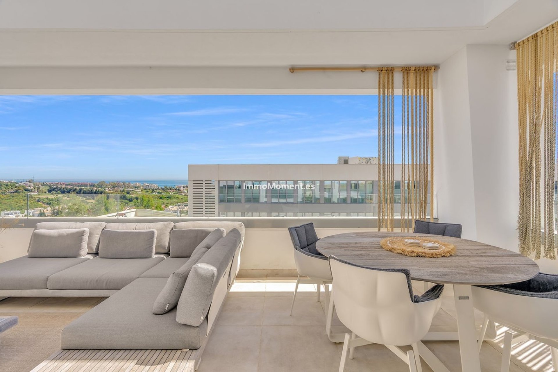 Resale - Apartment - Estepona - Estepona Centro