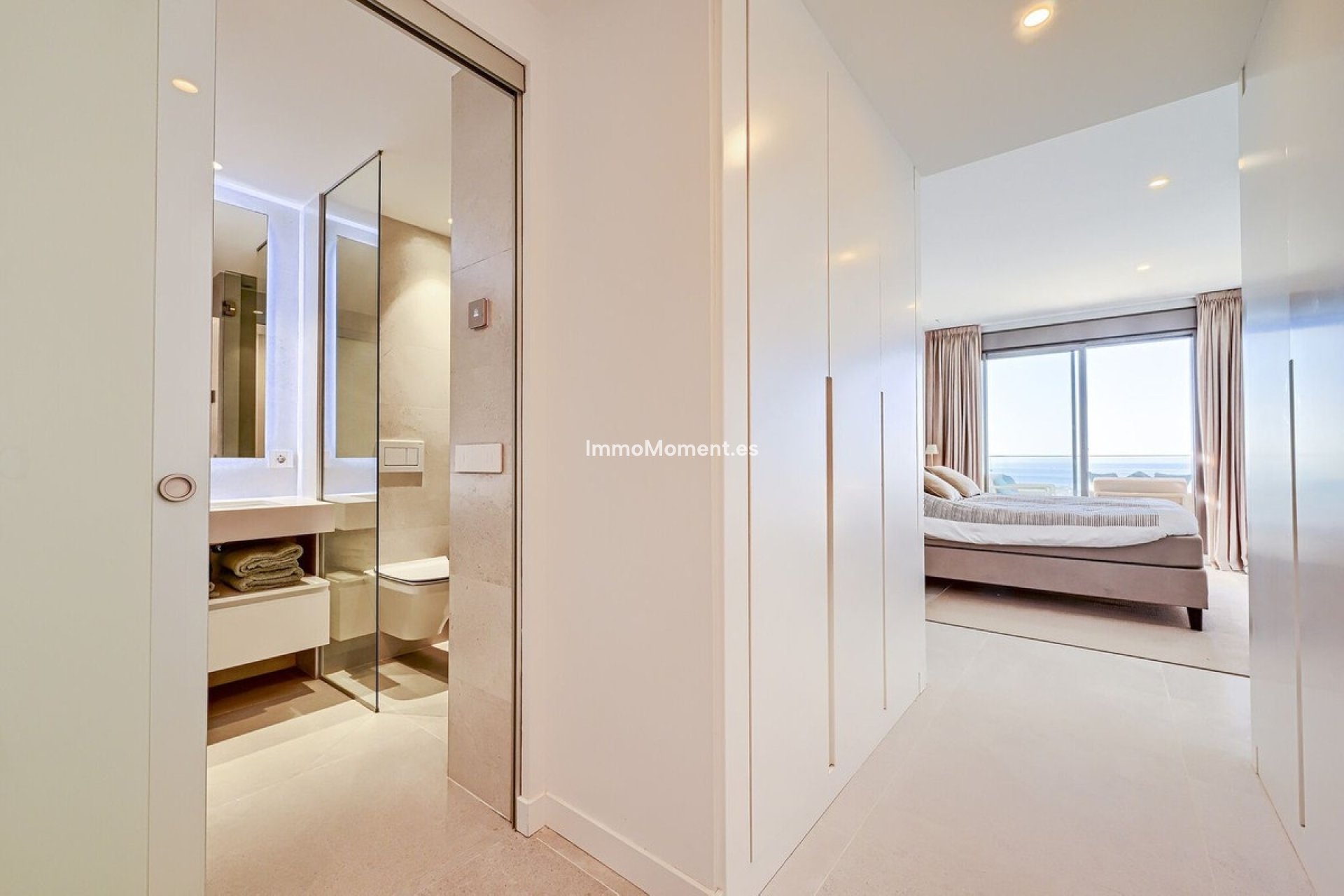 Resale - Apartment - Estepona - Estepona Centro