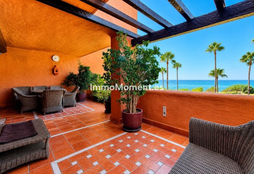 Resale - Apartment - Estepona - Estepona Centro