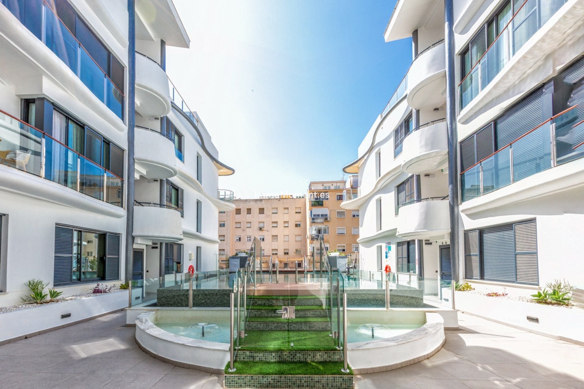 Resale - Apartment - Estepona - Estepona Centro