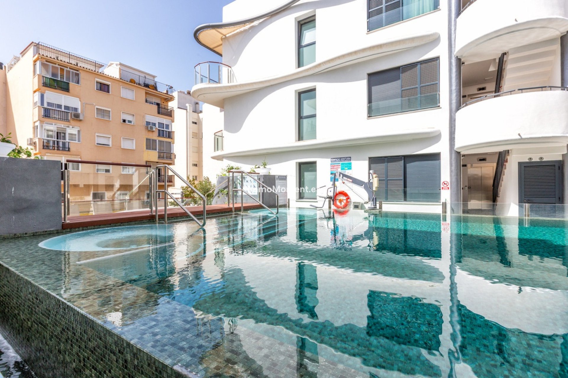 Resale - Apartment - Estepona - Estepona Centro