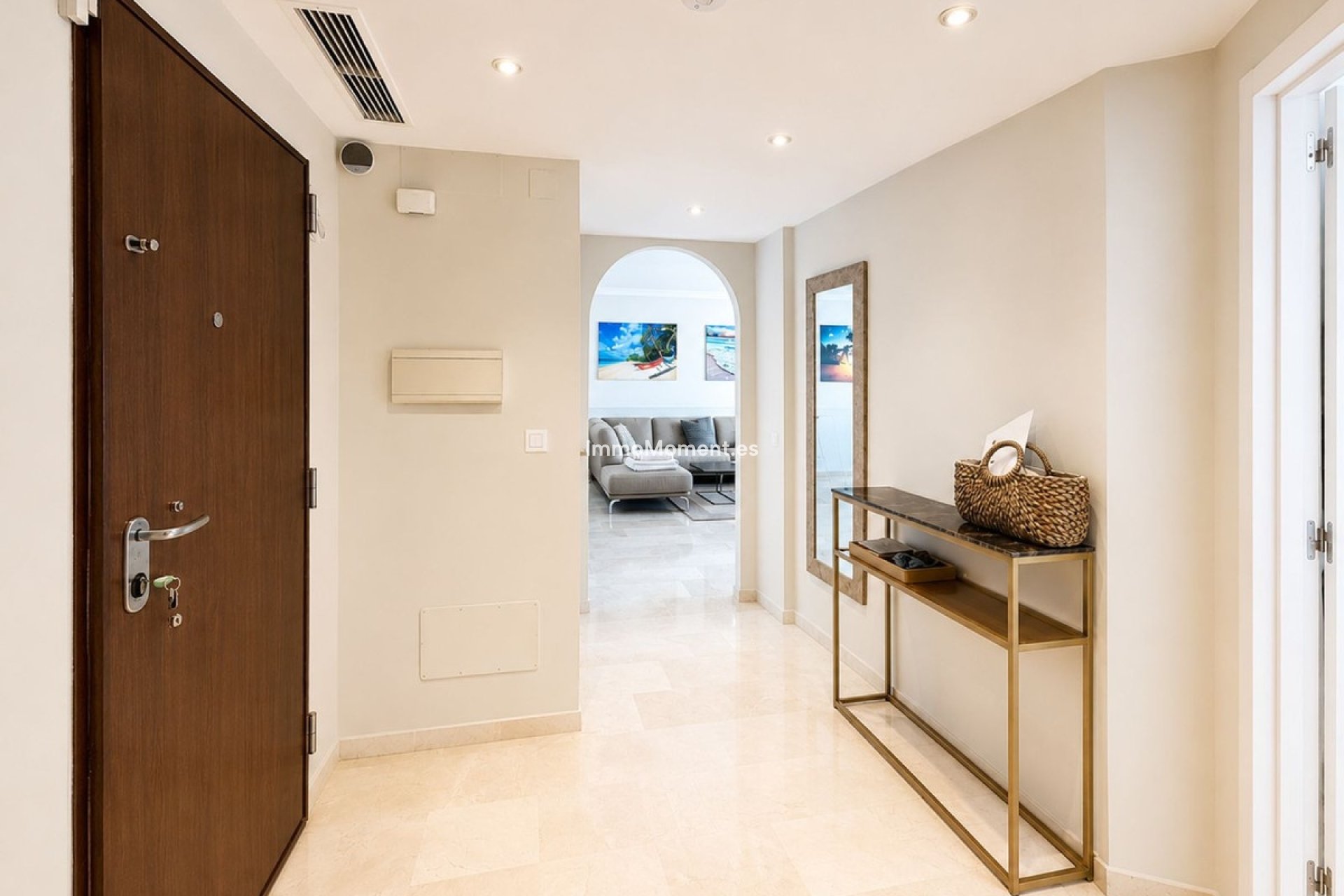Resale - Apartment - Estepona - Estepona Centro