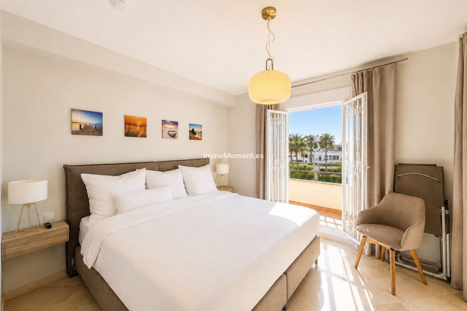 Resale - Apartment - Estepona - Estepona Centro