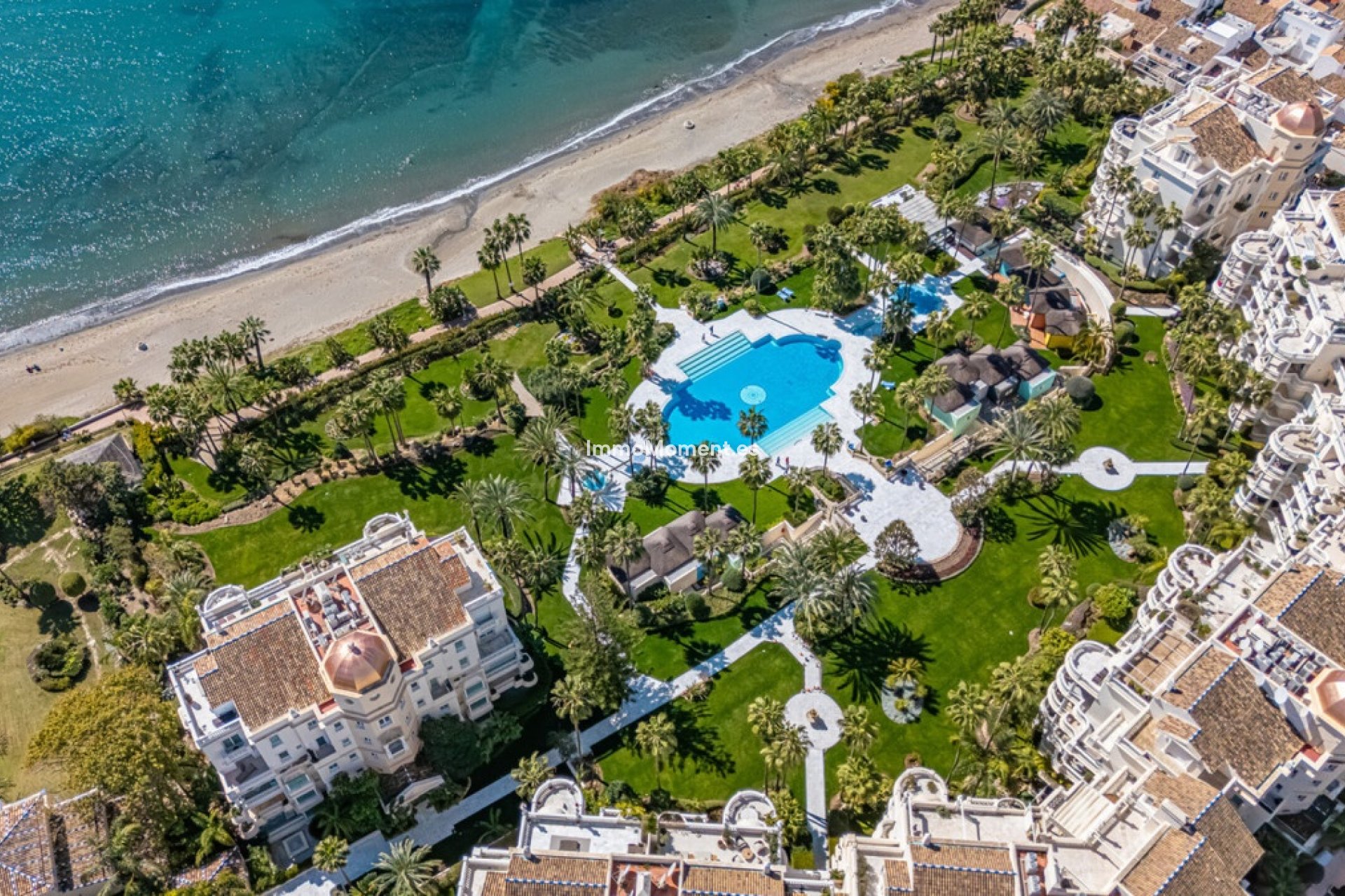 Resale - Apartment - Estepona - Estepona Centro