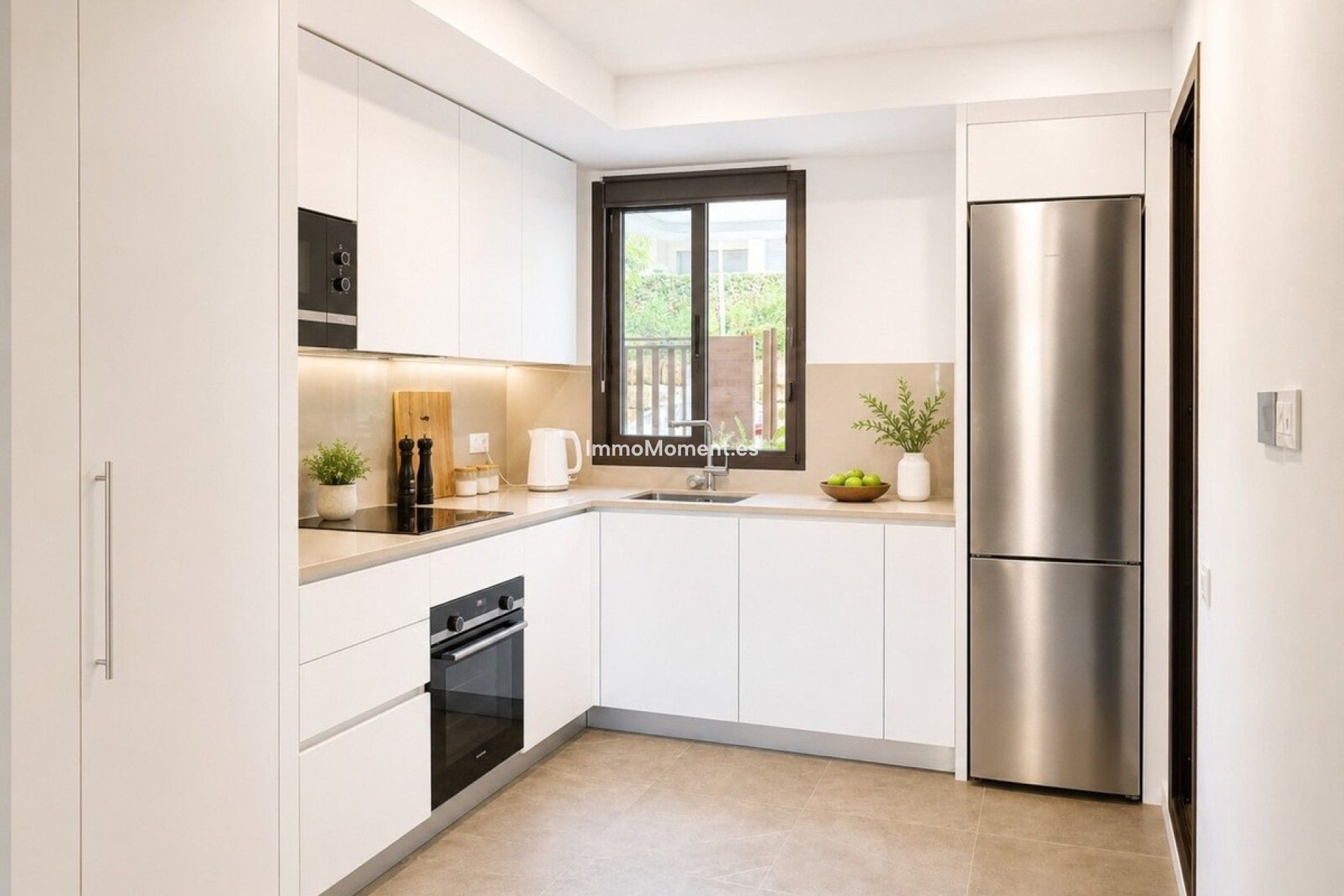 Resale - Apartment - Estepona - Estepona Centro