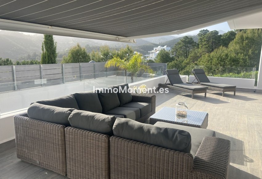 Resale - Apartment - Estepona - Estepona Centro