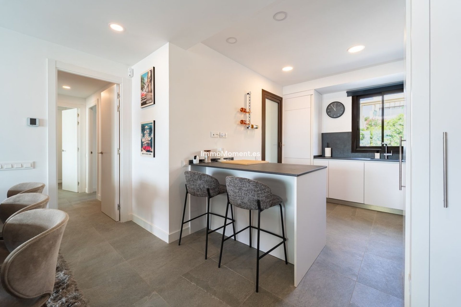 Resale - Apartment - Estepona - Estepona Centro