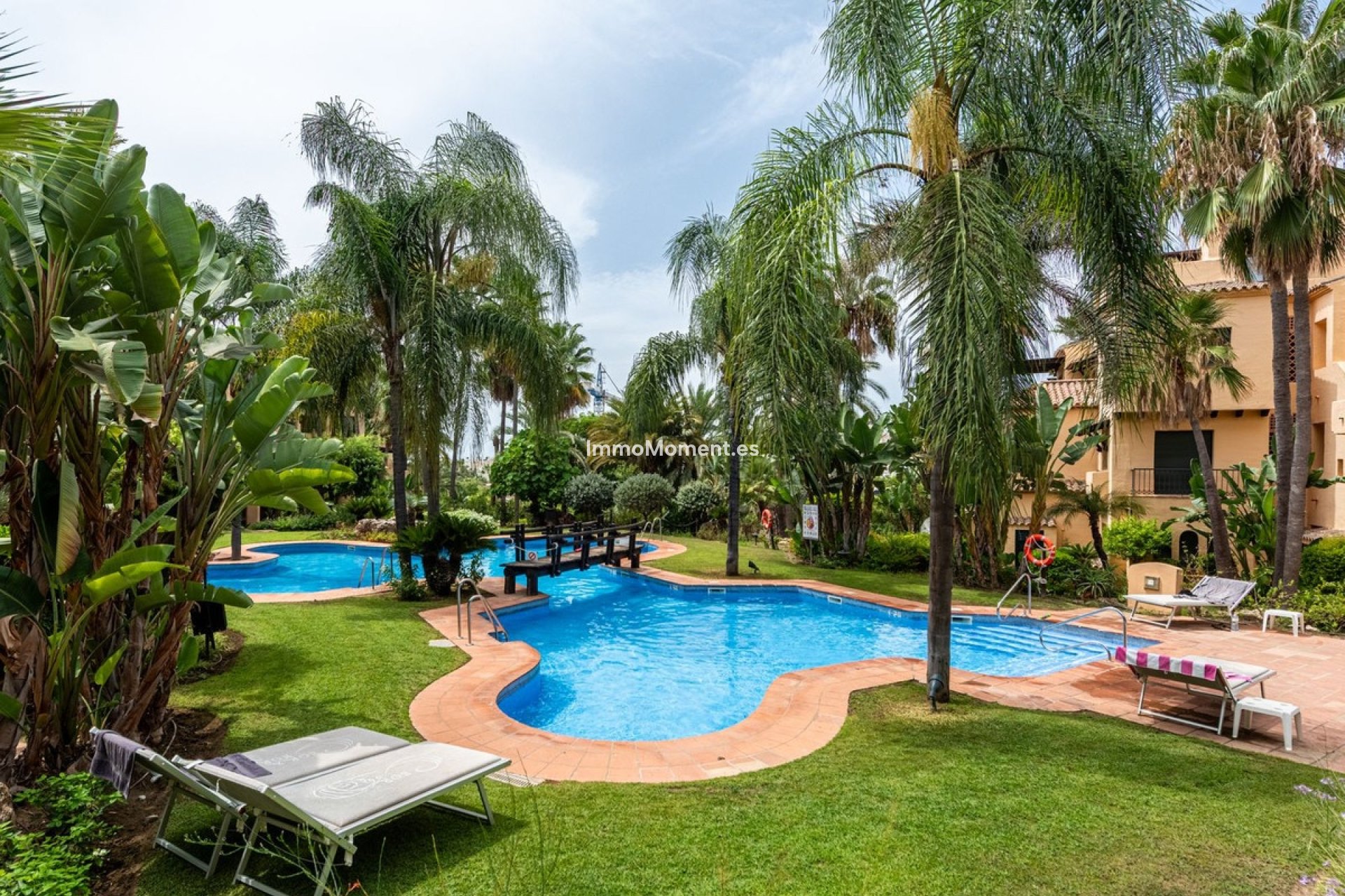 Resale - Apartment - Estepona - Estepona Centro