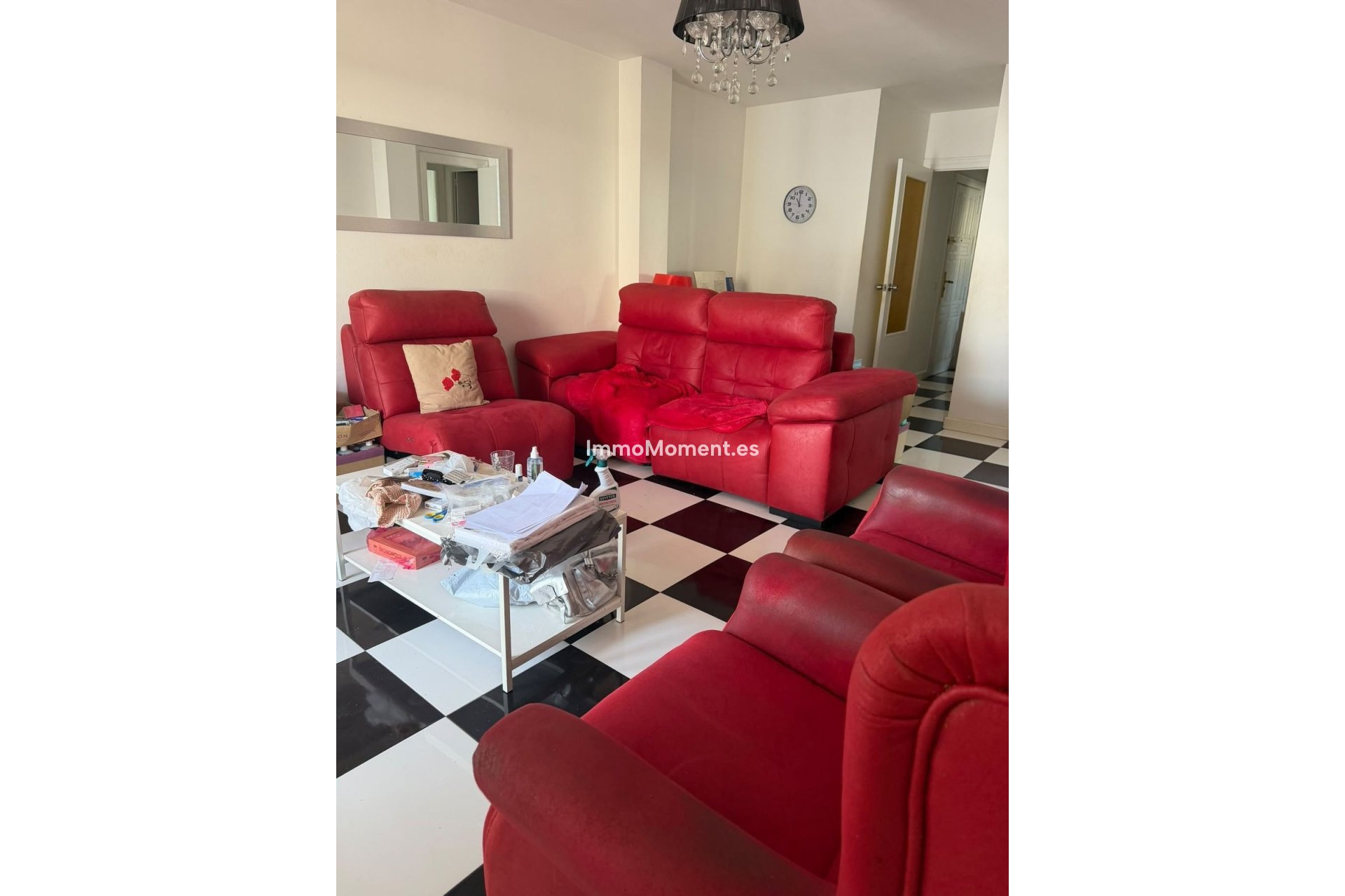 Resale - Apartment - Estepona - Estepona Centro