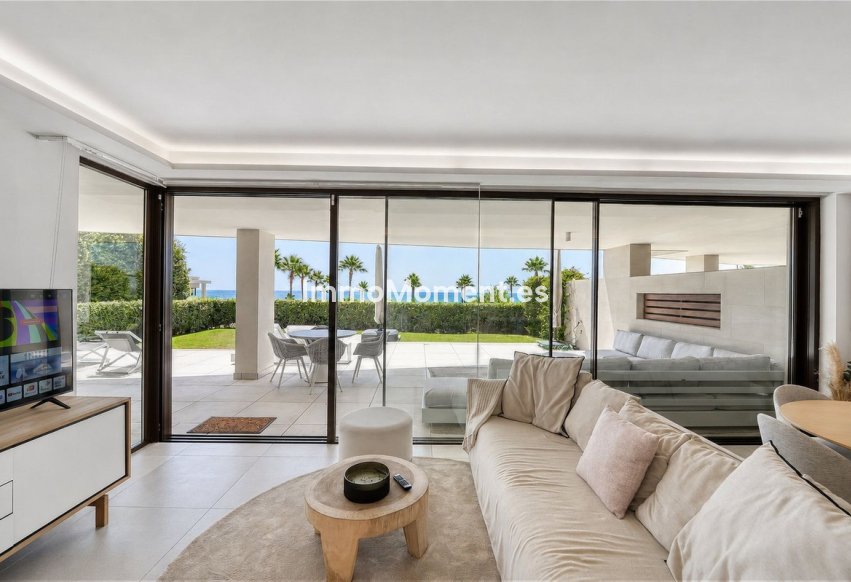Resale - Apartment - Estepona - Estepona Centro
