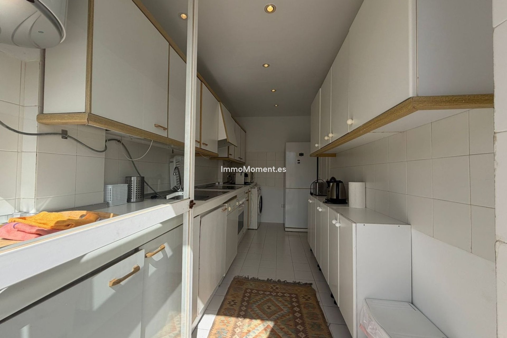 Resale - Apartment - Estepona - Estepona Centro