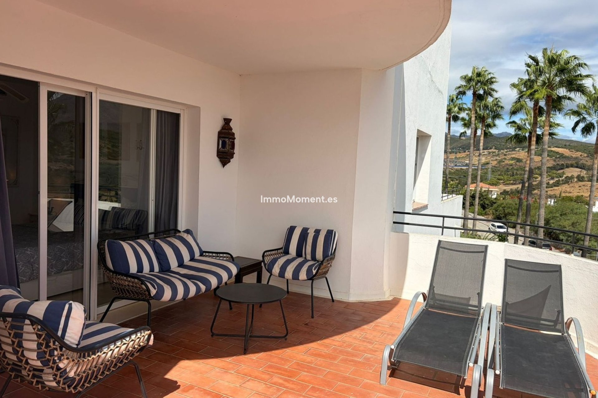 Resale - Apartment - Estepona - Estepona Centro