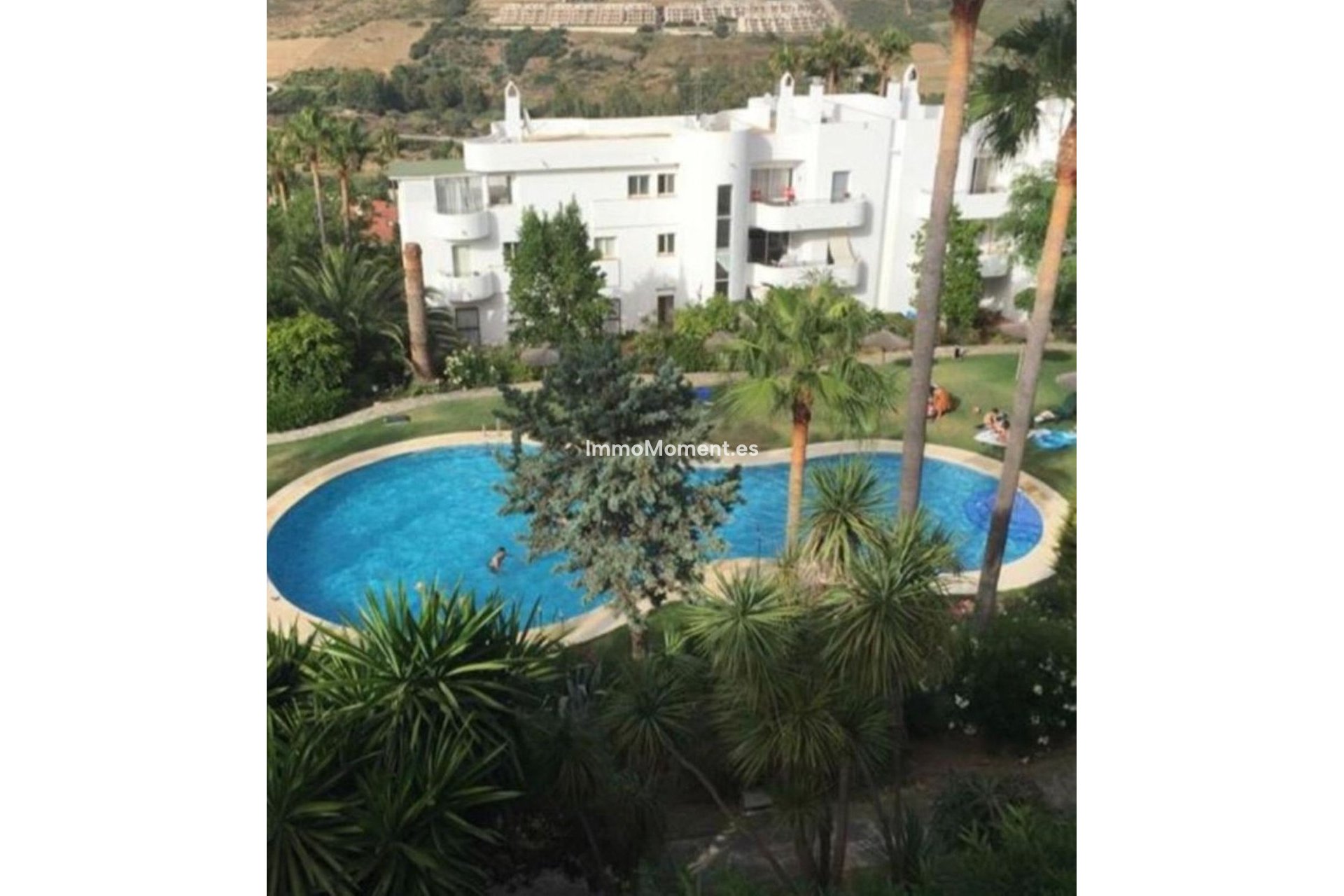 Resale - Apartment - Estepona - Estepona Centro