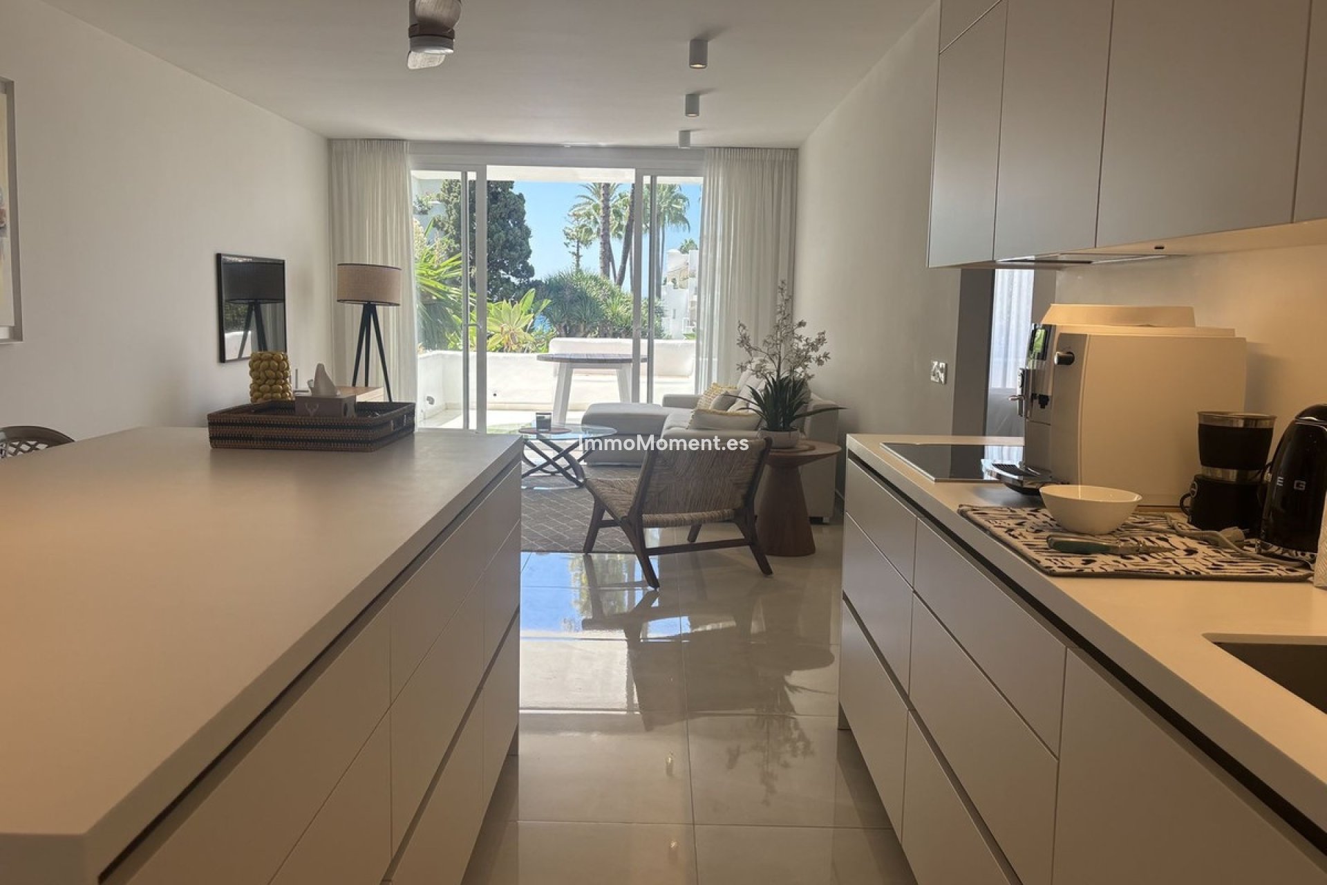 Resale - Apartment - Estepona - Estepona Centro